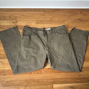 Wrangler Straight Fit Khaki Pants